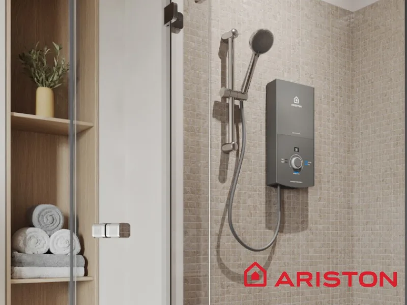 Máy Nước Nóng Trực Tiếp Ariston Aures Premium+ 4.5, 4500W 9 Máy Nước Nóng Trực Tiếp Ariston Aures Premium+ 4.5P, Có Bơm, 4500W Trong Gian Bếp Hiện Đại